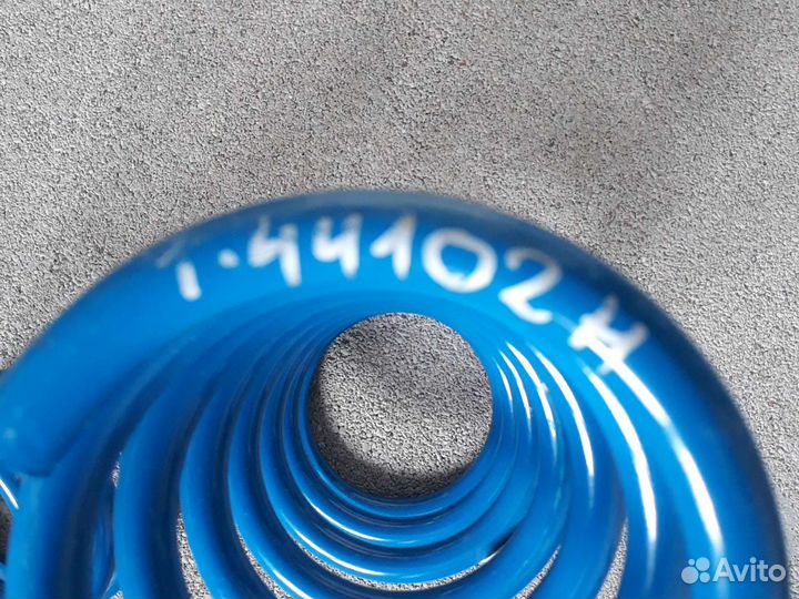 Пружины задние Toyota Ipsum,Picnic,Mazda MPV