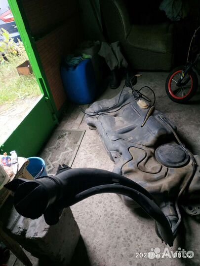 Топливный бак Пежо 407