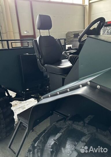 Квадроцикл переломка Grizzly (Снегоболотоход)