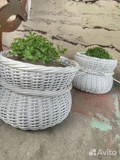 Кашпо из ротанга