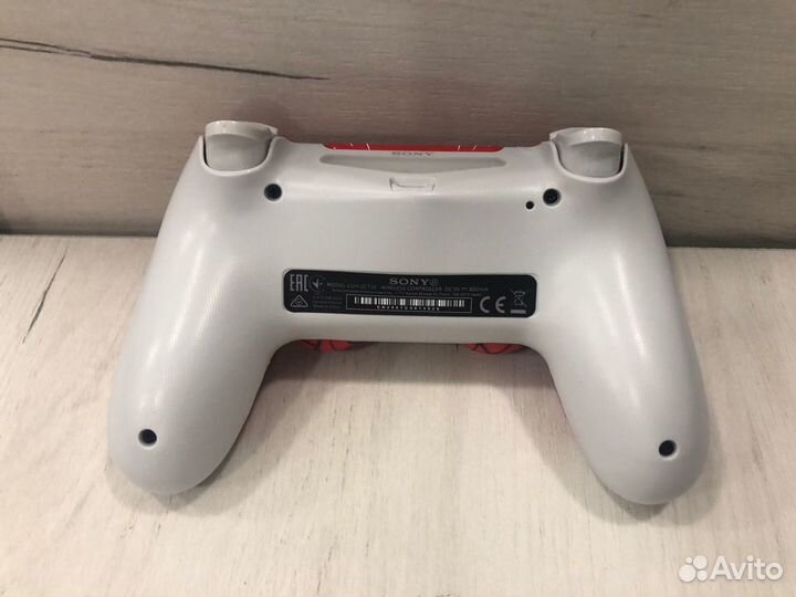 Новый Dualshock 4 Человек-Паук