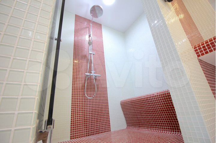 2-к. квартира, 46 м², 10/18 эт.