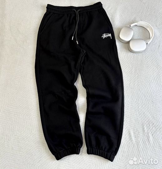 Спортивные штаны Stussy