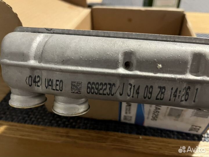 Радиатор печки nissan