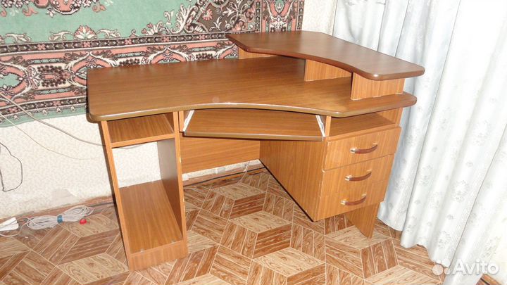 Компьютерный стол бу