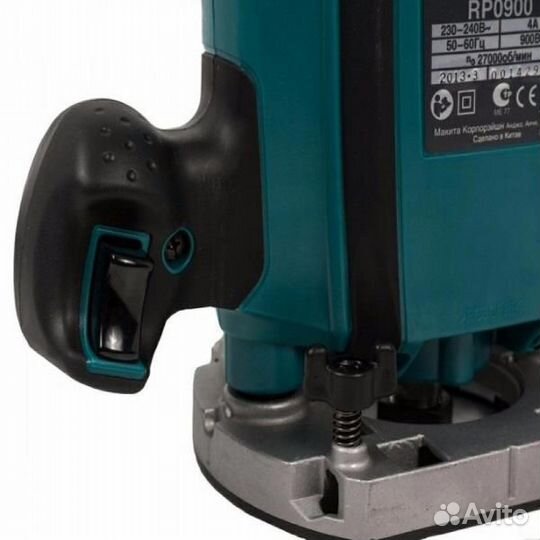 Фрезер Makita RP0900