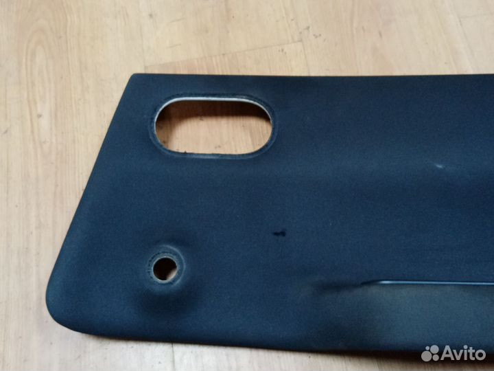 Задняя правая накладка двери Рено меган 2 седан