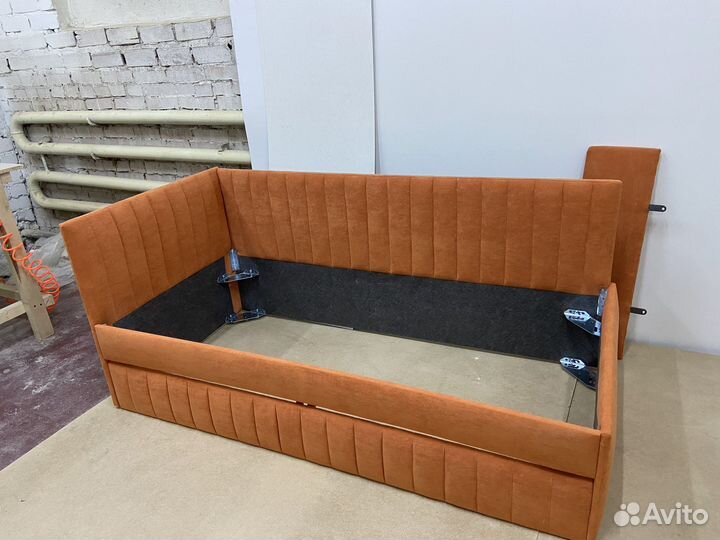 Детская кровать диван