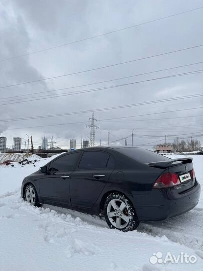 Honda Civic 1.8 AT, 2007, 300 000 км