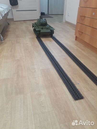 RC модель танка кв 1