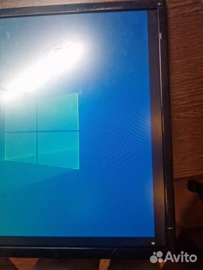 Монитор Samsung S24F354FHI