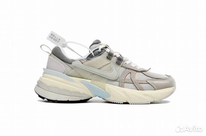 Кроссовки Nike V2k Run женские