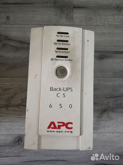 Блок бесперебойного питания APC Back-UPS CS 650
