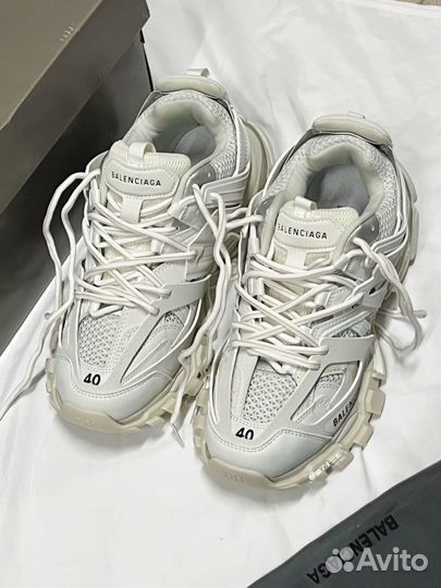 Кроссовки balenciaga track 1 white женские