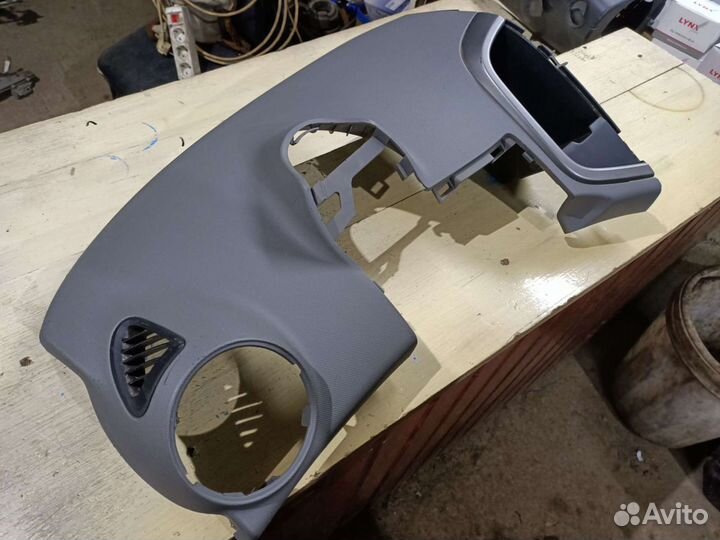 Накладка торпедо Chevrolet Aveo T300