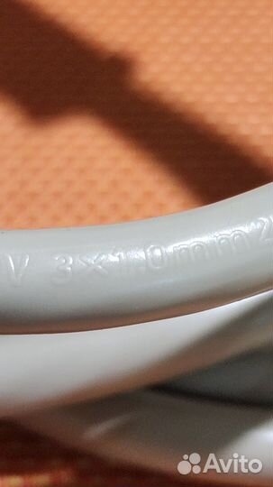 Кабель питания для компьютера