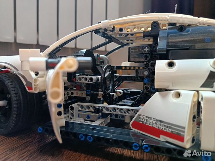 Конструктор lego technic Porsche 911 RSR