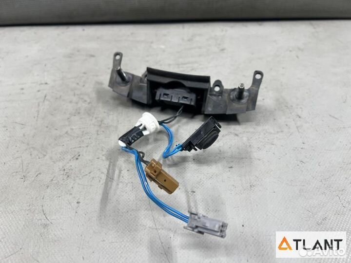 Полка багажника nissan march