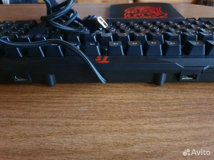 TT eSports Thermaltake Meka,Volos,Galeru,Hyperion