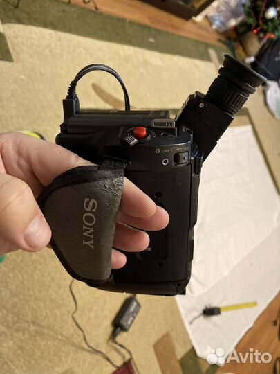 Видеокамера sony handycam