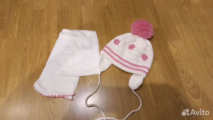 Комплект шапка и шарф для девочки
