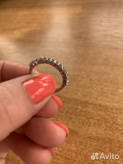 Серебряное кольцо