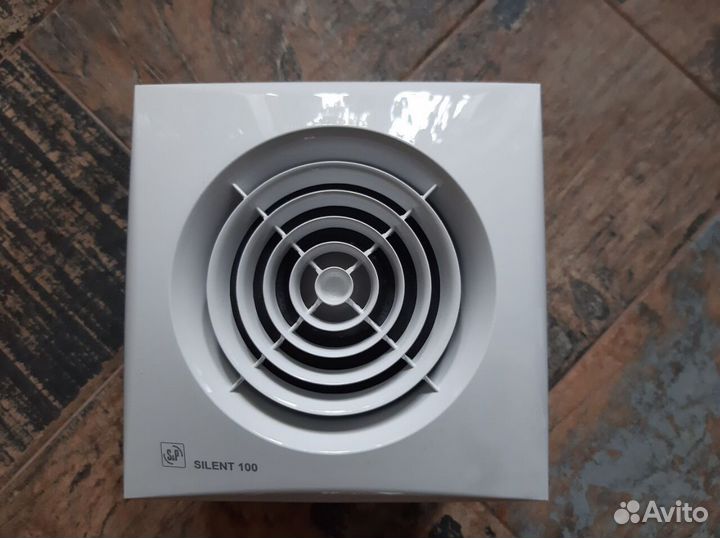 Два вентилятора вытяжных Soler&Palau silent-100 CZ