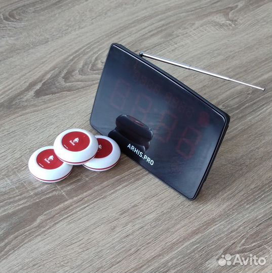 Кнопка вызова персонала и табло, часы, усилитель