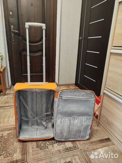 Чемодан Fergi