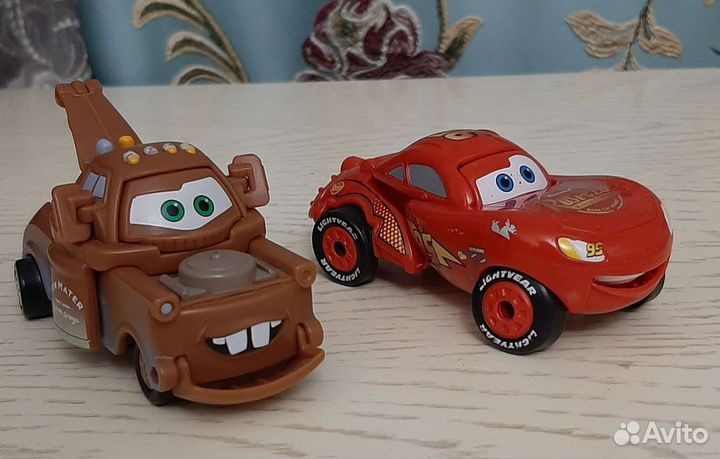 Yo-kai watch. Hasbro. Яйца трансформеры