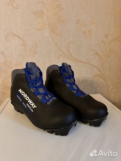 Лыжные ботинки Nordway 32 р