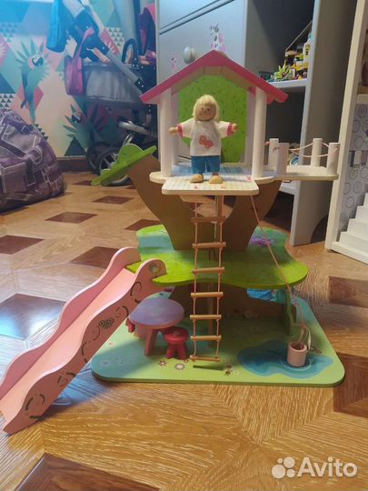 Кукольный домик