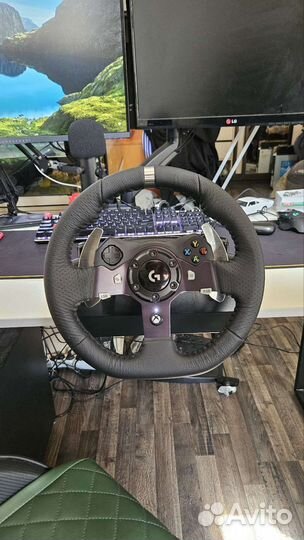 Игровой руль Logitech G920 + Shifter (Xbox / пк)