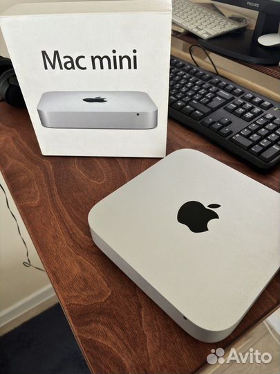 Mac Mini Late 2012 + беспроводные клавиатура и мыш