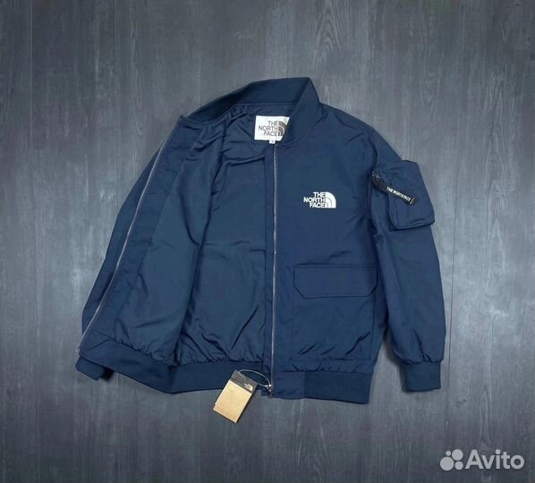 Бомбер The North Face