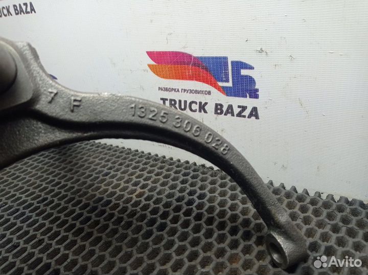 Вилка включения передач кпп ZF