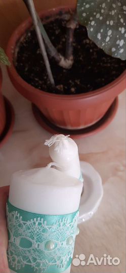 Свечи и подсвечники