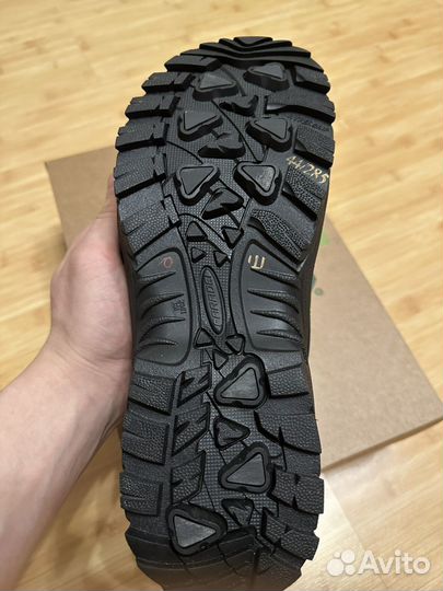 Кроссовки Фарадей размер 44