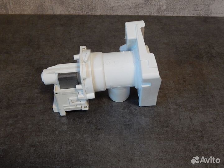 Сливной насос (помпа ) в сборе ст.машины Zanussi