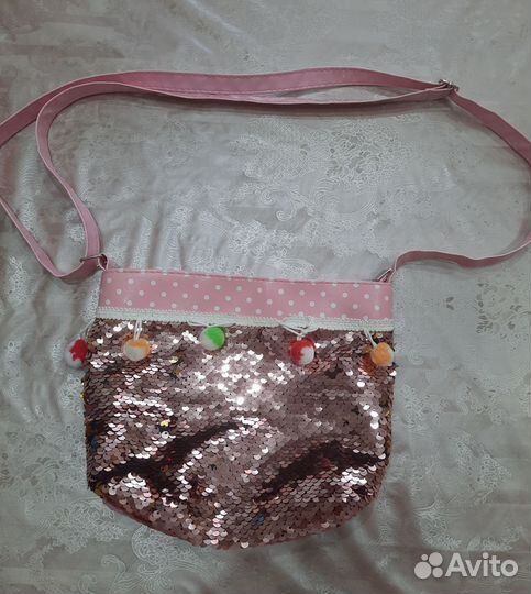 Сумочки и рюкзачки для девочки