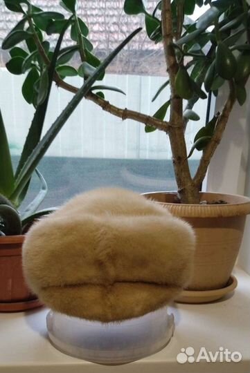 Женские шапки натуральный мех