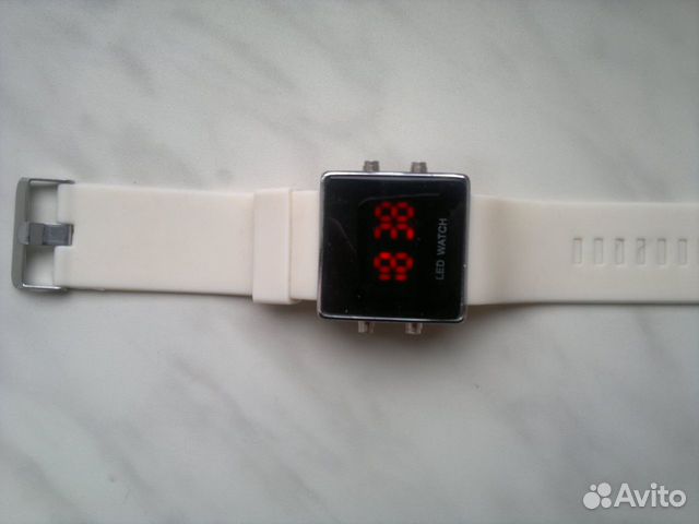 Часы LED watch