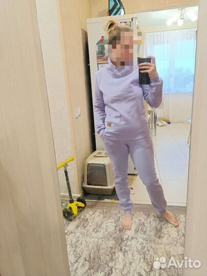 Спортивный костюм женский