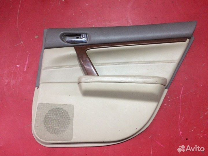 Облицовка двери задняя правая Nissan Teana J32