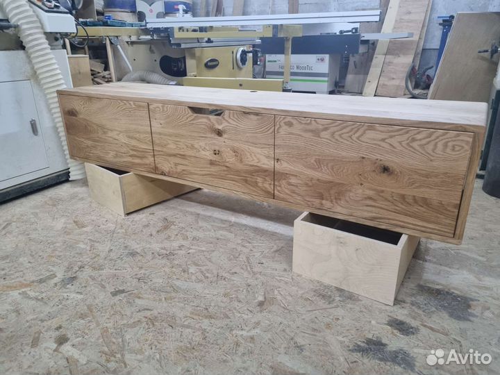 Подвесная тумба под тв из массива