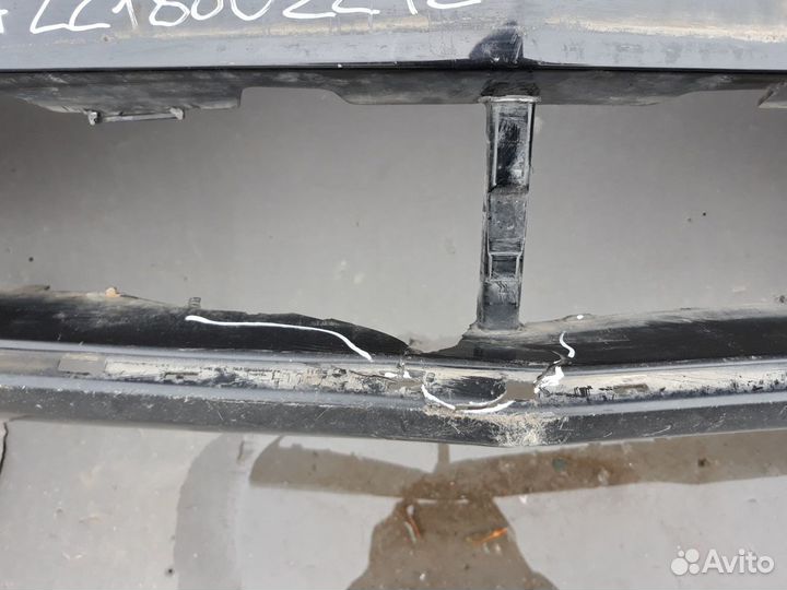 Mercedes Bens S-class W-221 09-13г Бампер передний