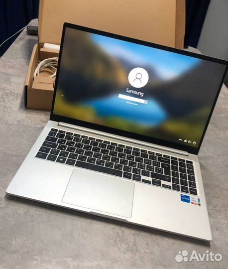 Ноутбук samsung galaxy book 750XDA-KD7IT