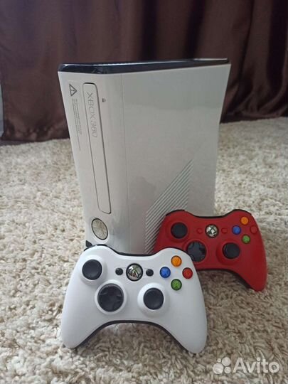Xbox 360 Slim freeboot 250Gb