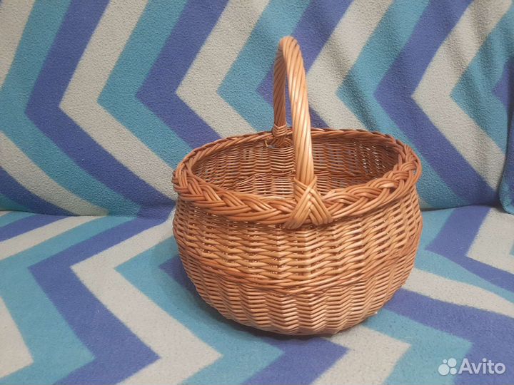 Корзина плетеная для грибов и ягод