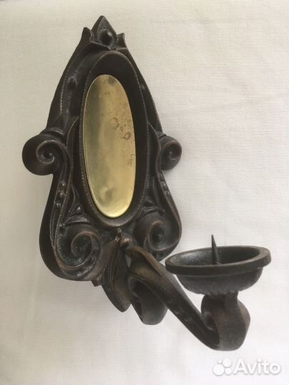 Подсвечник настенный